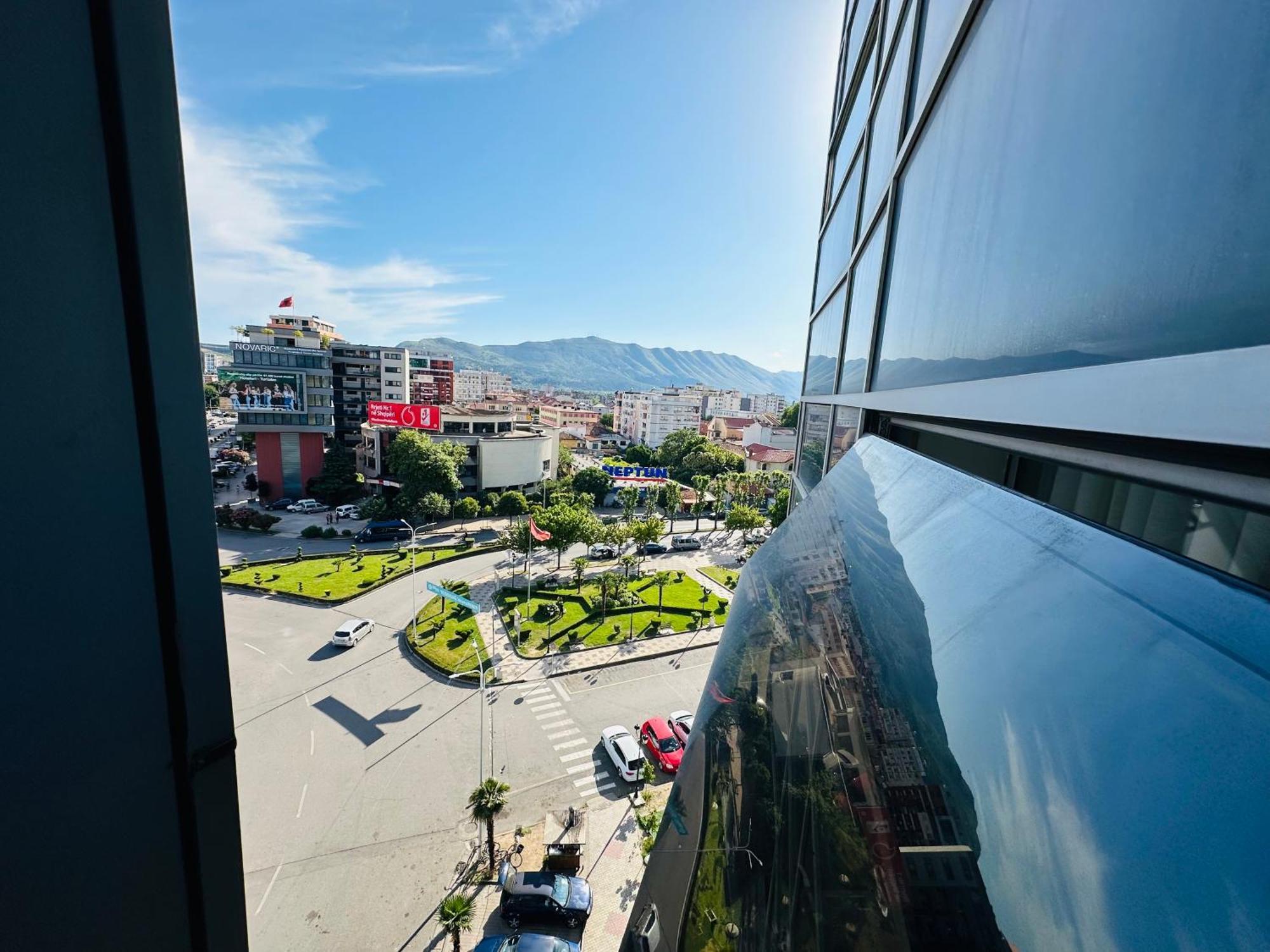 Stay-Five Rooms & Apartments Shkodër Exteriér fotografie